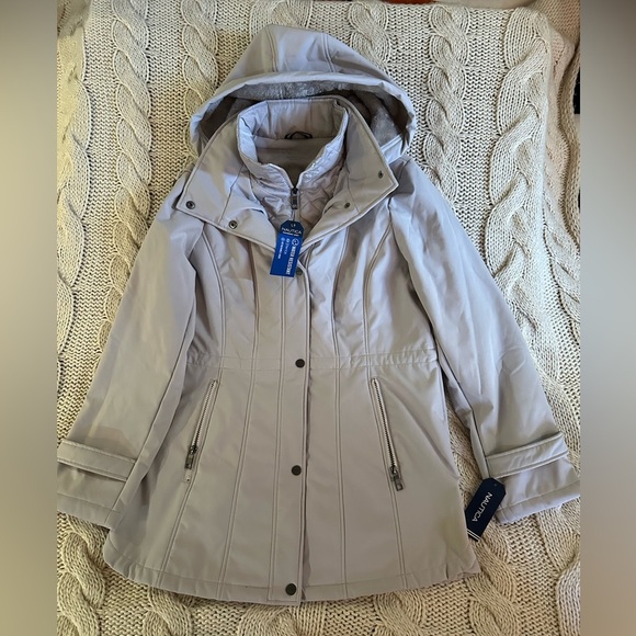 Nautica women’s winter coat jacket - Picture 1 of 6
